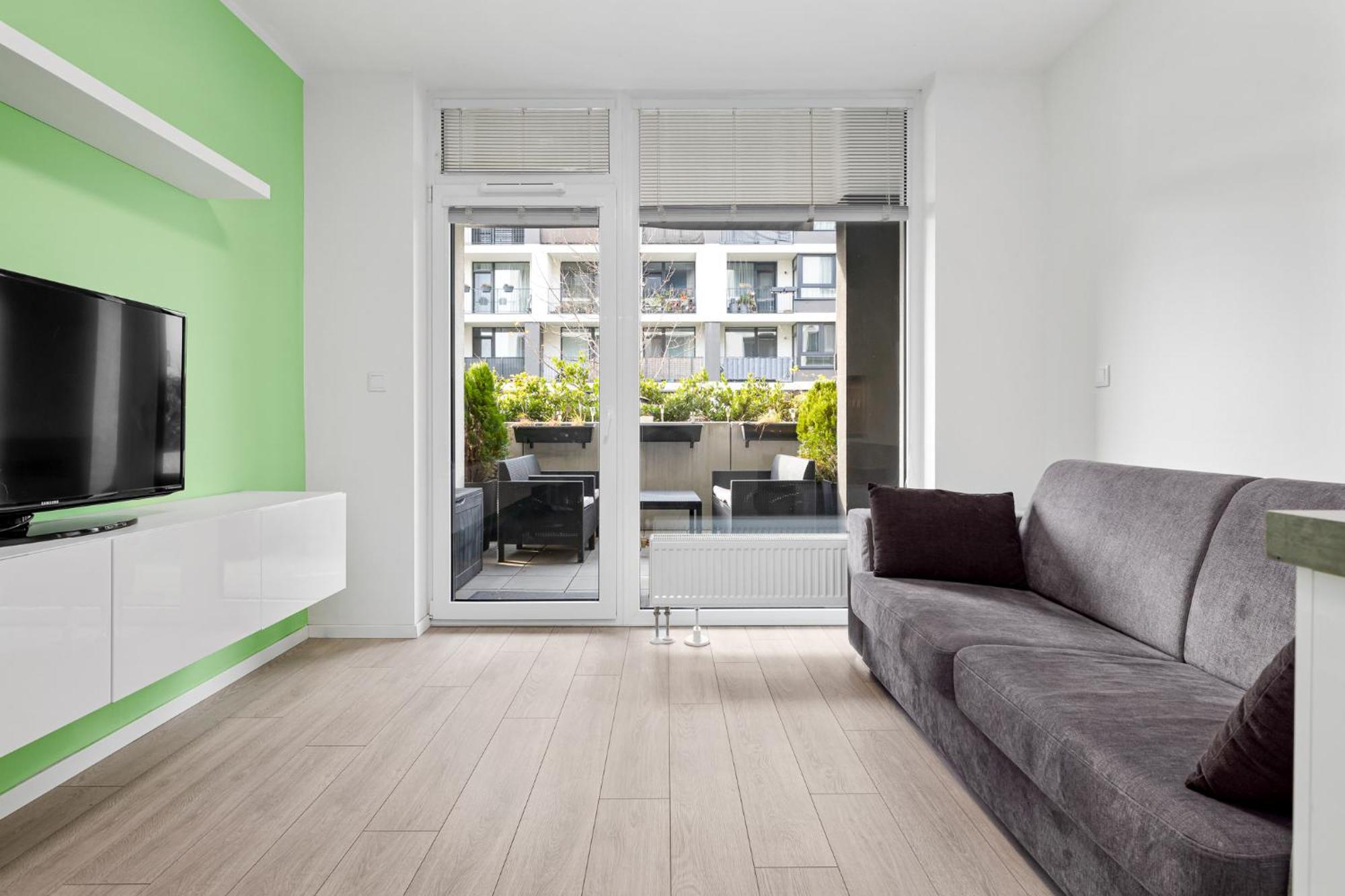 Ahoj Park, Terrace Vibes Studio, Private Parking Appartamento Bratislava
