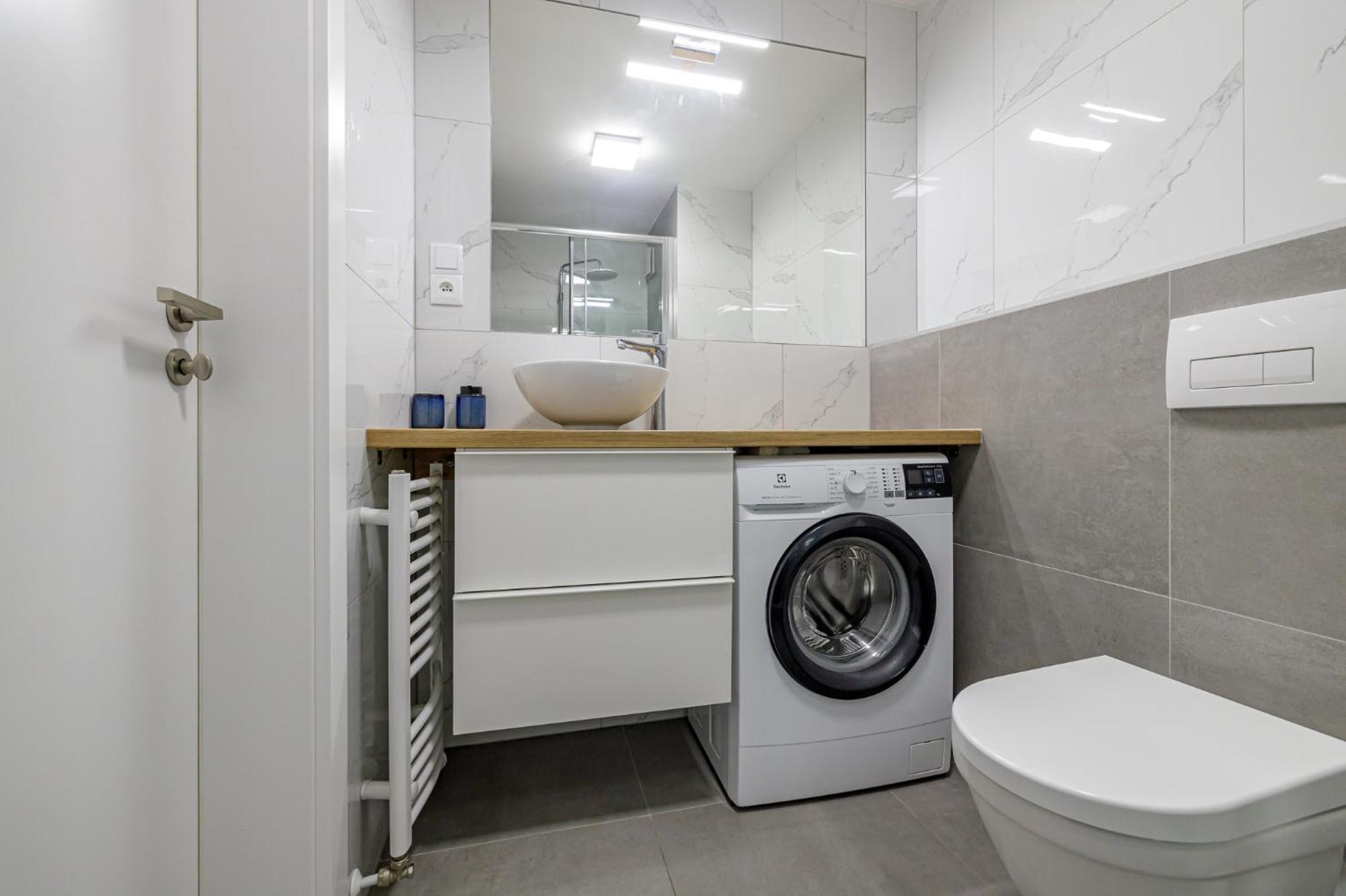 Appartamento Ahoj Park, Terrace Vibes Studio, Private Parking *